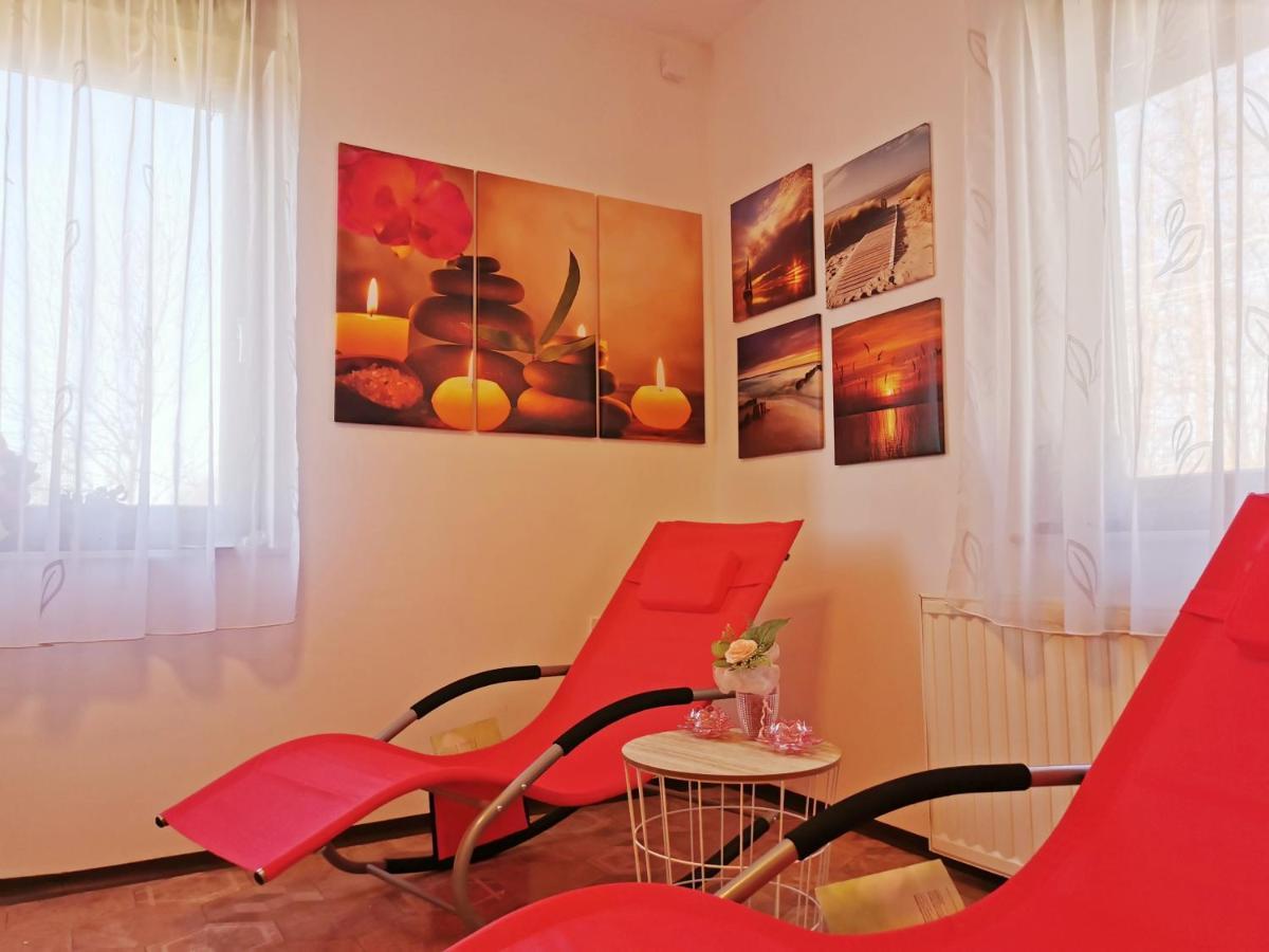 Urlaub Fuer Die Seele - Erholung Pur In Der Natur - Ferienhaus Mit Infrarotkabine & Relax-Raum Rucmanci Bagian luar foto