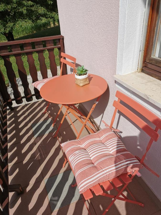 Urlaub Fuer Die Seele - Erholung Pur In Der Natur - Ferienhaus Mit Infrarotkabine & Relax-Raum Rucmanci Bagian luar foto